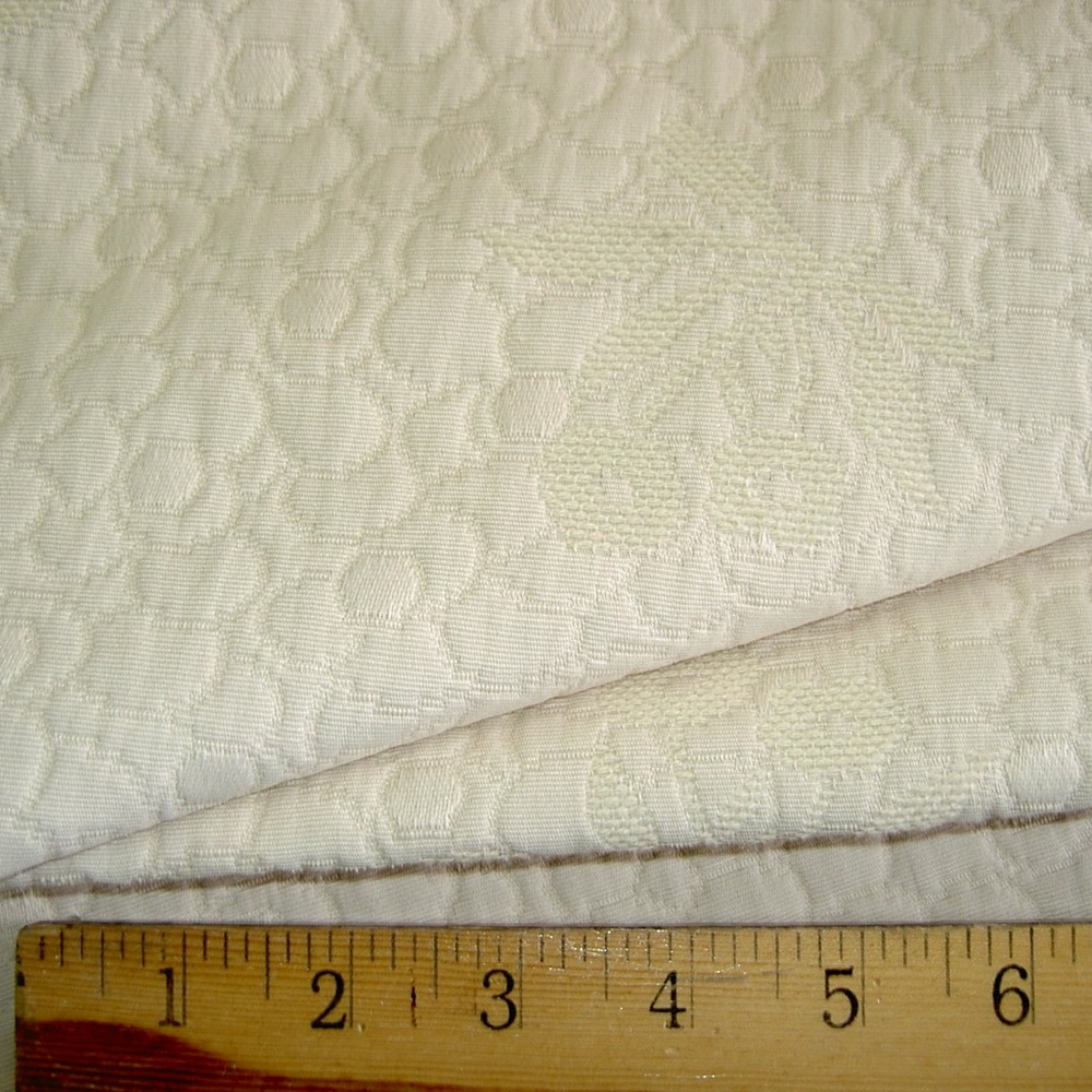 Vintage Style Sorina Cream Floral Quilted Fabric